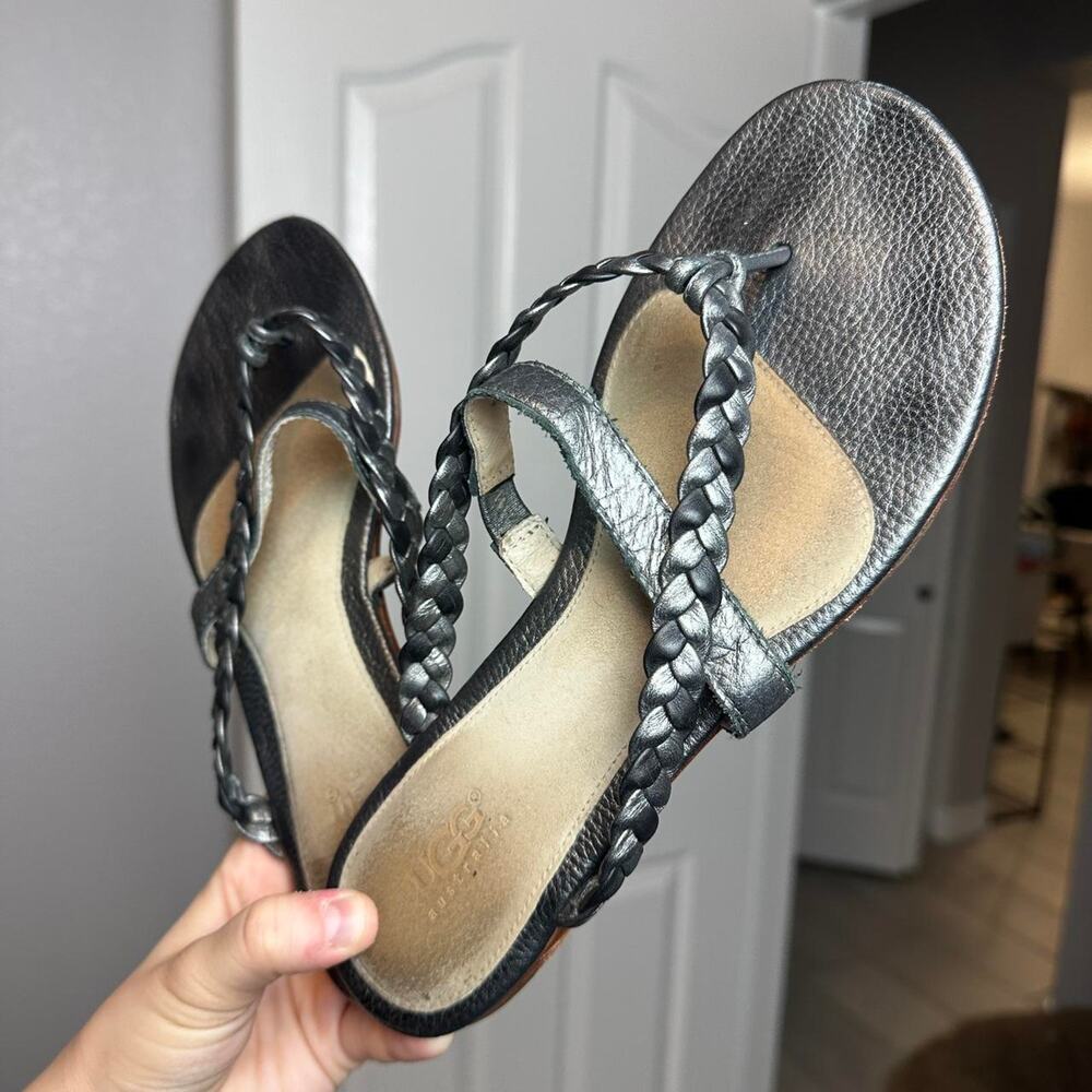 Ugg australia metallic gray leather